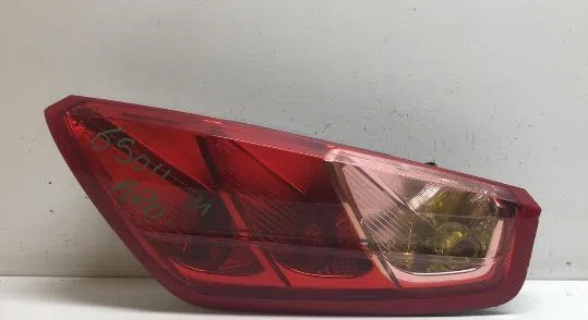 Feu arrière droit Fiat GRANDE PUNTO (199_) 1.3 d multijet (199.axd11, 199.axd1a, 199.axd1b,... (2005-2010) 5 portes occa