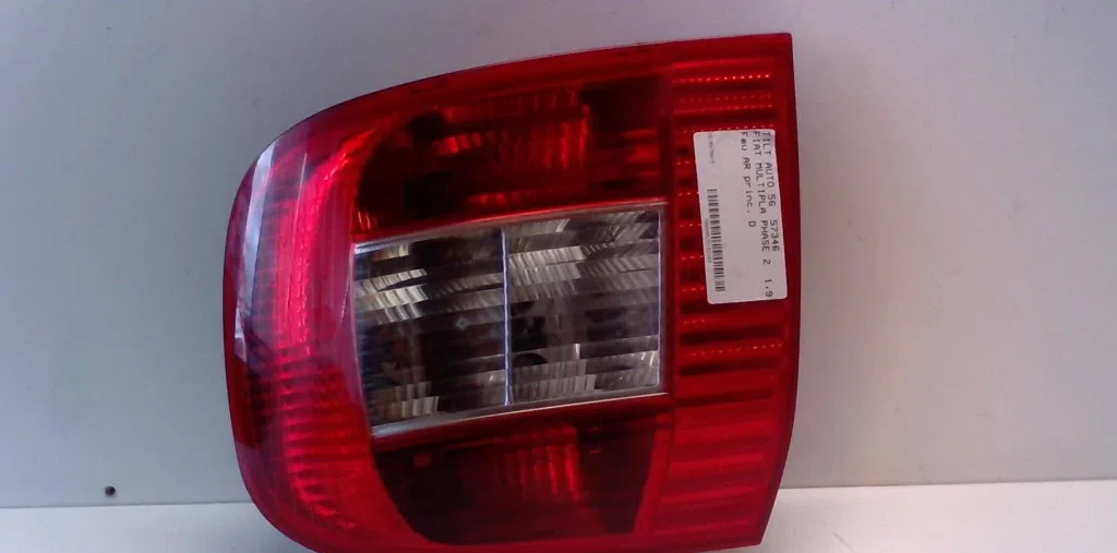 Feu arrière droit Fiat MULTIPLA (186_) 1.9 jtd (186axe1a) (2002-2010) occasion