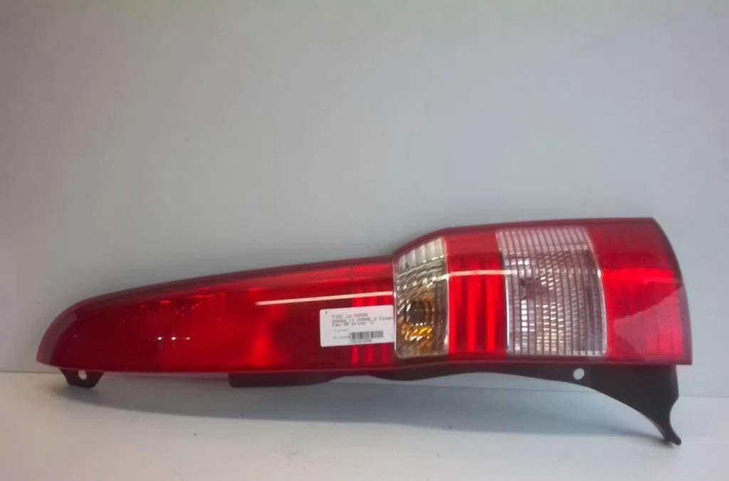 Feu arrière droit Fiat PANDA (169_) 1.1 (169.axa1a) (2003) occasion