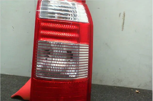 Feu arrière droit FIAT PANDA II  1.2i 60ch occasion