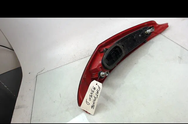 Feu arrière droit FIAT PUNTO 2003 occasion