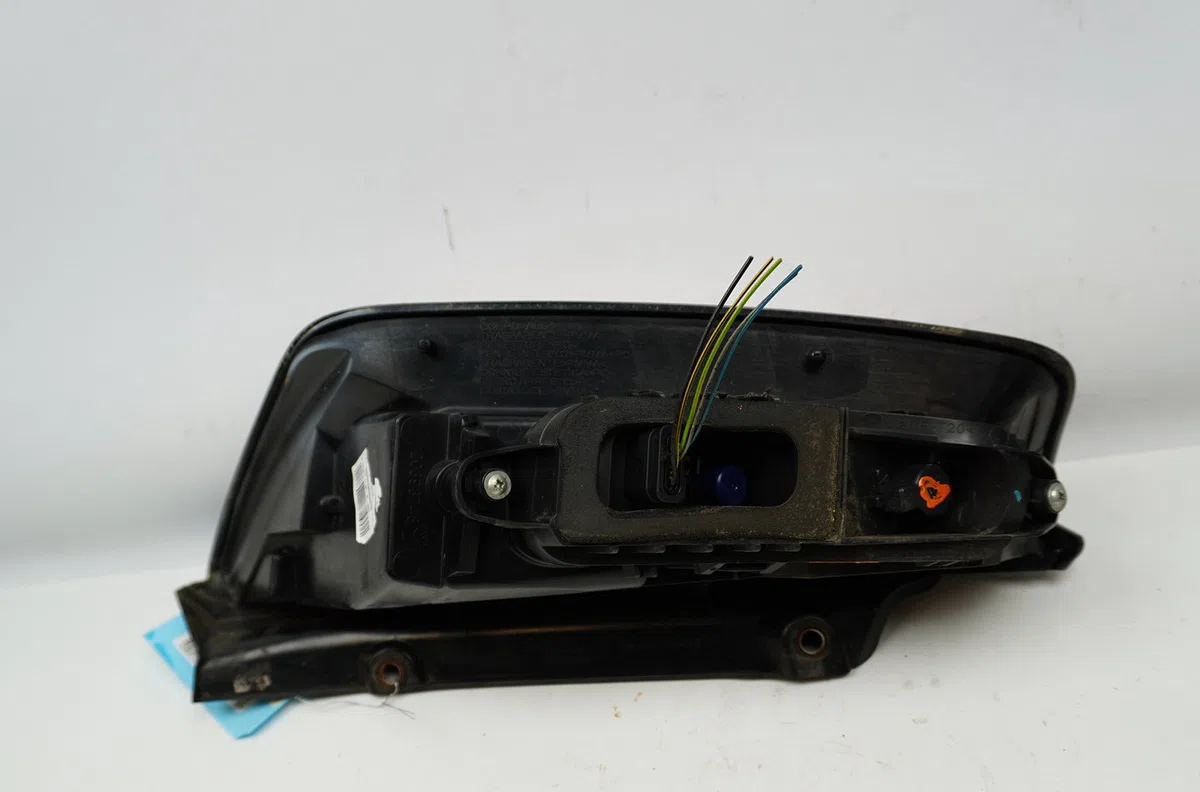 Feu arrière droit Fiat PUNTO EVO (199_) 1.3 d multijet (199axc1a, 199bxc1a, 199axt1a, 199bxt1a) (2009-2012) 3 portes occ