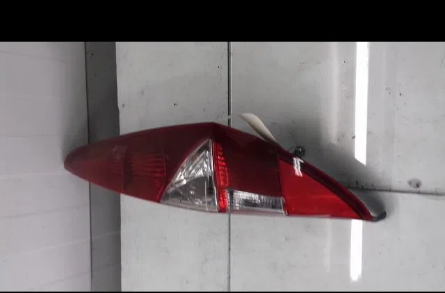 Feu arrière droit FIAT PUNTO occasion