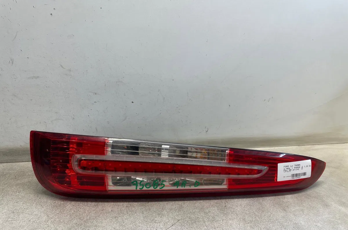 Feu arrière droit Ford C-MAX (DM2) 1.8 tdci (2007-2010) 5 portes occasion