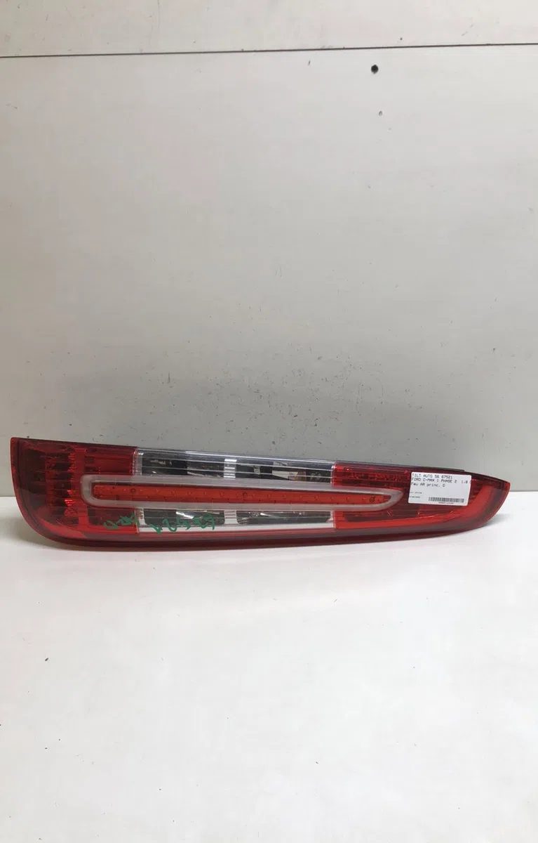 Feu arrière droit Ford C-MAX (DM2) 1.8 tdci (2007-2010) 5 portes occasion