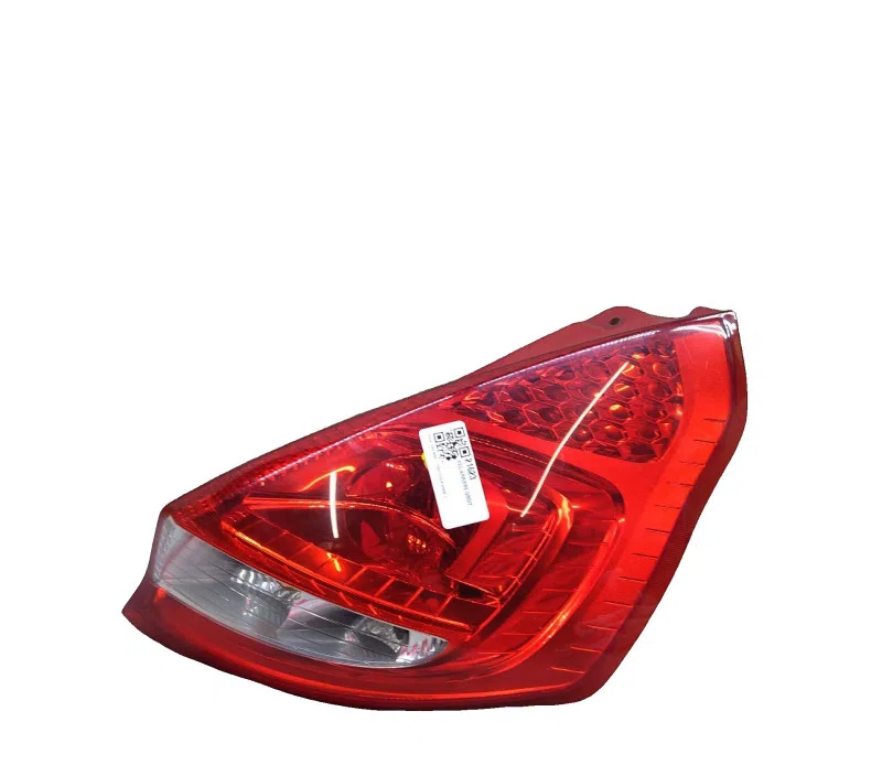 FEU ARRIERE DROIT FORD FIESTA 1709552
