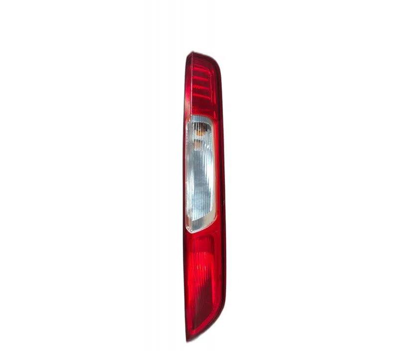 FEU ARRIERE DROIT FORD FOCUS 1420450