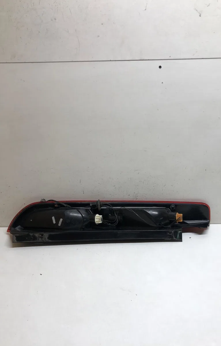 Feu arrière droit Ford FOCUS II (DA_, HCP, DP) 1.6 tdci (2004-2012) occasion