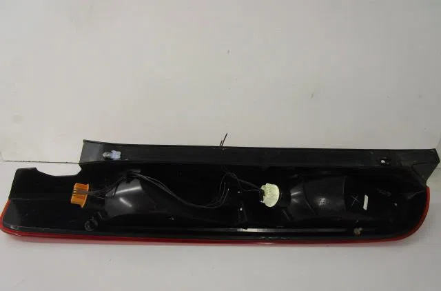 Feu arrière droit Ford FOCUS II (DA_, HCP, DP) 1.6 tdci (2004-2012) occasion