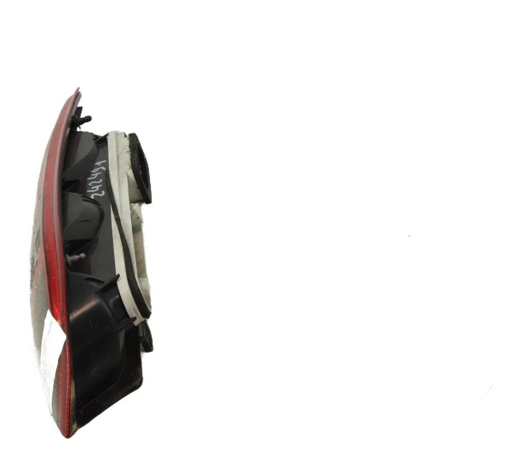 Feu arrière droit Ford FOCUS II Turnier (DA_, FFS, DS) 1.6 tdci (2004-2012) occasion