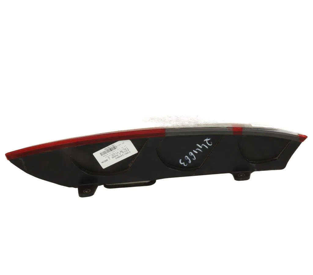 Feu arrière droit Ford FOCUS II Turnier (DA_, FFS, DS) 1.8 flexifuel (2006-2012) occasion