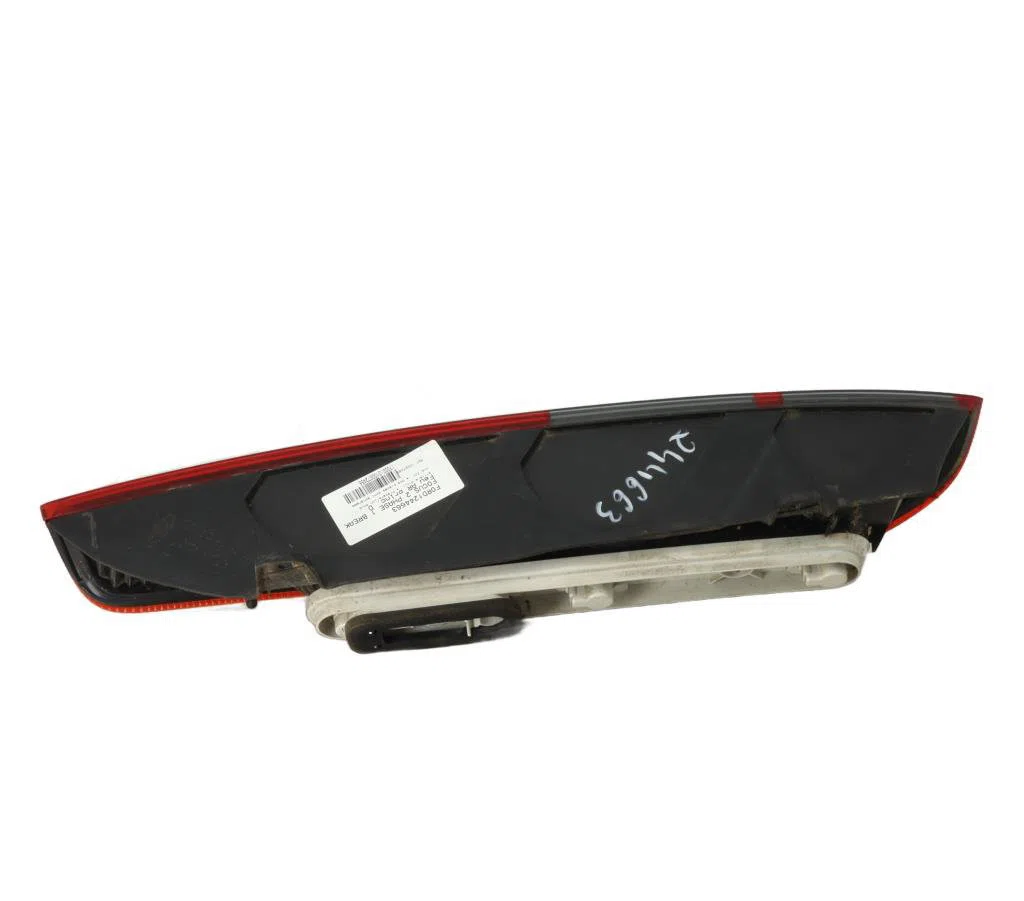 Feu arrière droit Ford FOCUS II Turnier (DA_, FFS, DS) 1.8 flexifuel (2006-2012) occasion