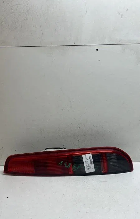 Feu arrière droit Ford FOCUS II Turnier (DA_, FFS, DS) 1.8 tdci (2004-2012) occasion