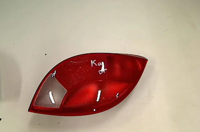 Feu arrière droit FORD KA I 1998 occasion