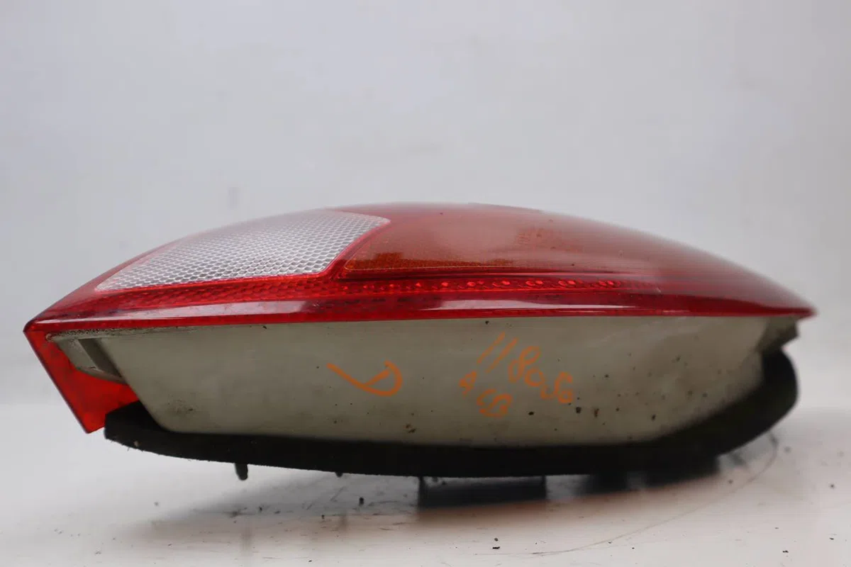 Feu arrière droit Ford KA (RB_) 1.3 i rocam (2002-2008) 3 portes occasion