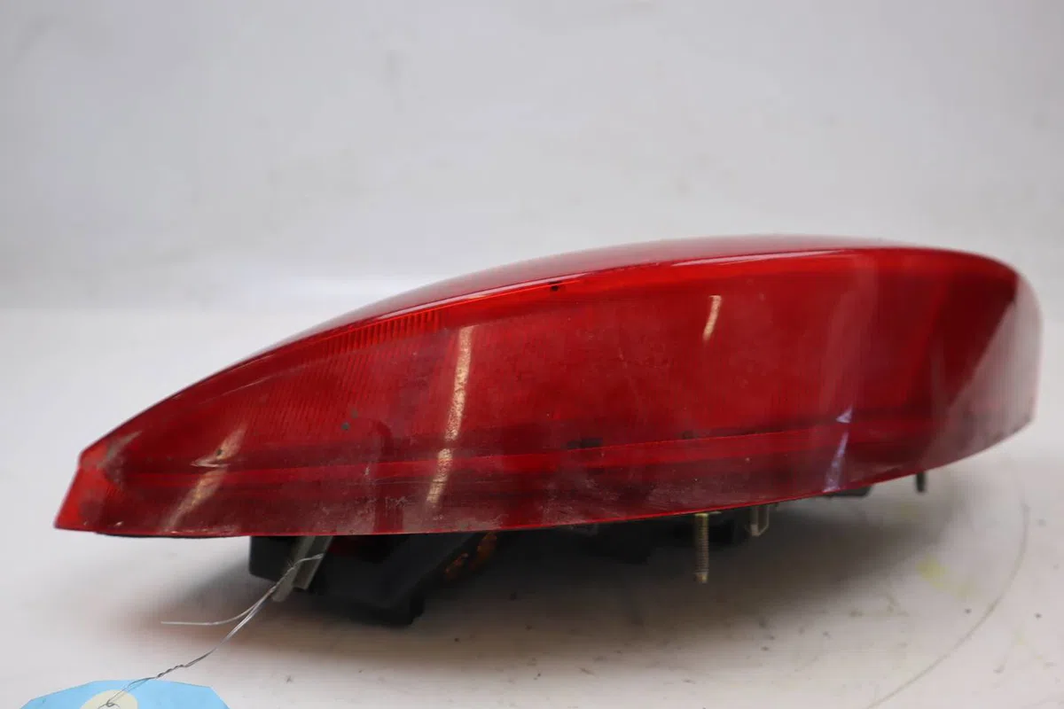 Feu arrière droit Ford KA (RB_) 1.3 i rocam (2002-2008) 3 portes occasion