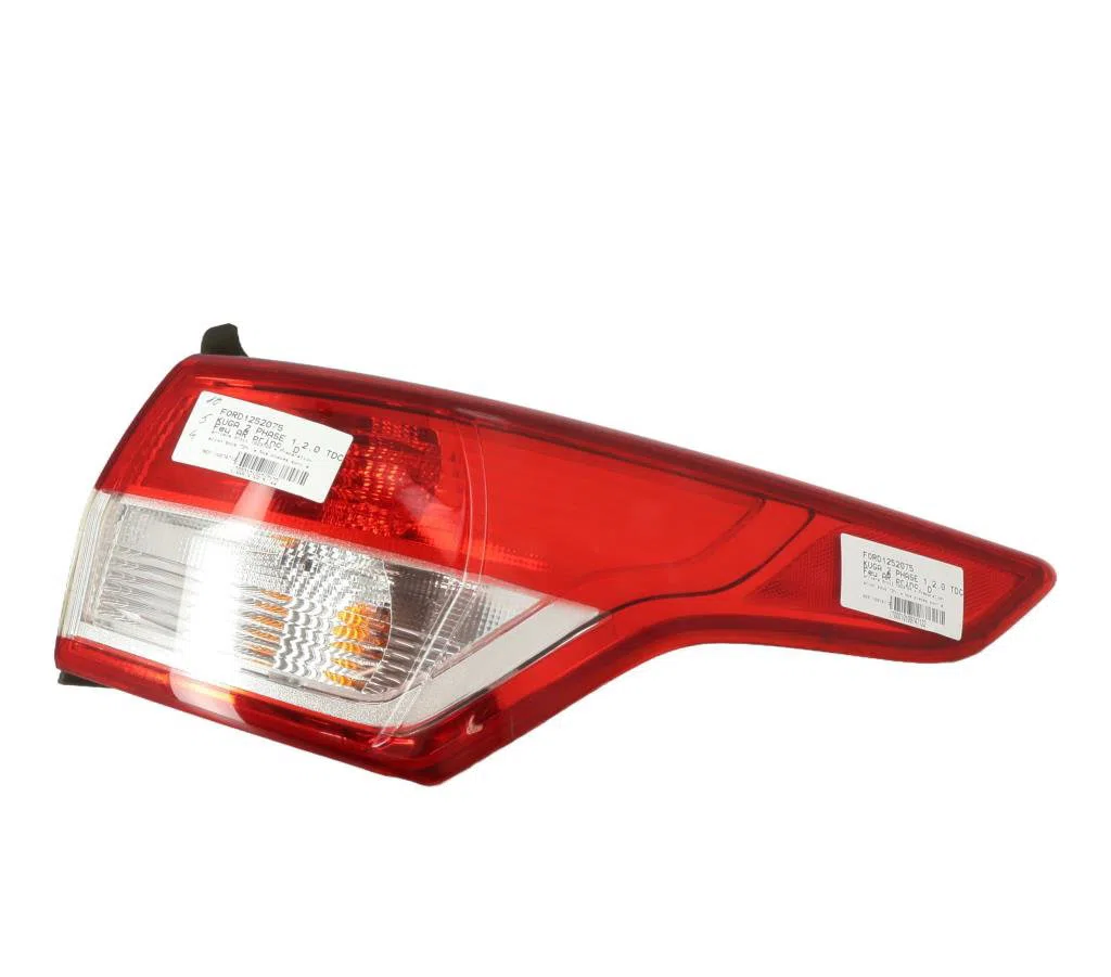 Feu arrière droit Ford KUGA II (DM2) 2.0 tdci 4x4 (2013-2014) occasion
