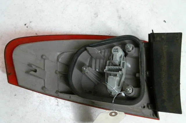 Feu arrière droit Ford MONDEO IV (BA7) 2.0 tdci (2007-2015) occasion