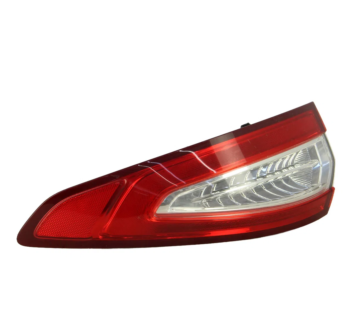 Feu arrière droit Ford MONDEO V 3-5 portes (CE) 2.0 tdci (2014) occasion