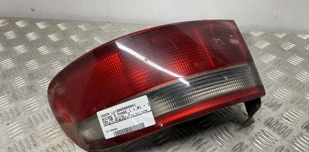 Feu arrière droit HONDA ACCORD 5 PHASE 1 occasion