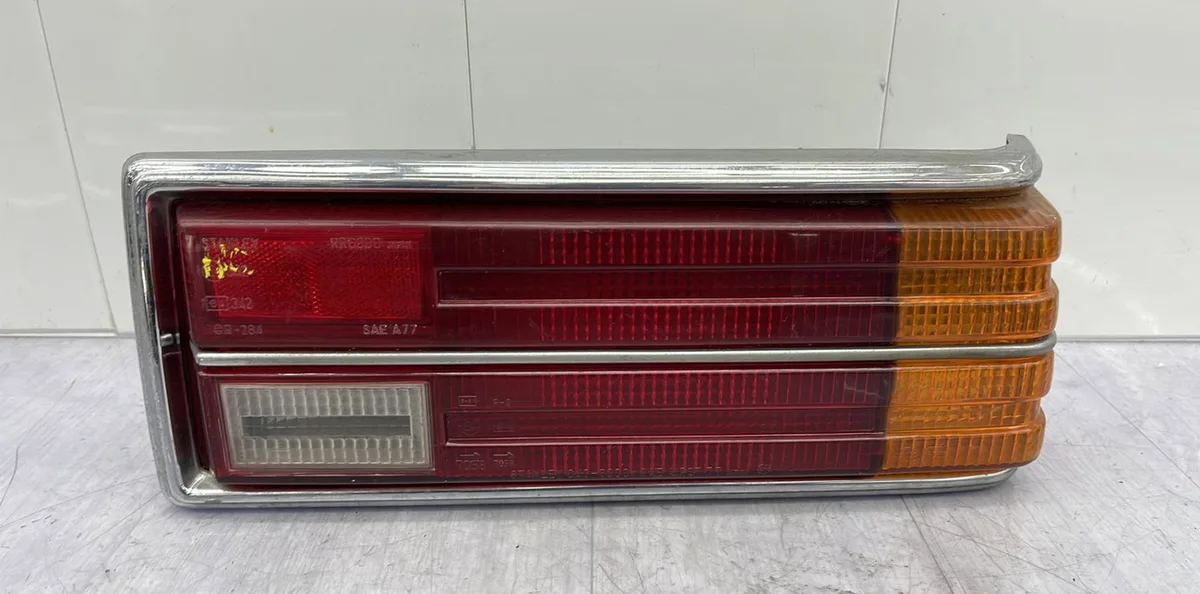 Feu arrière droit HONDA ACCORD 5 PHASE 1 occasion