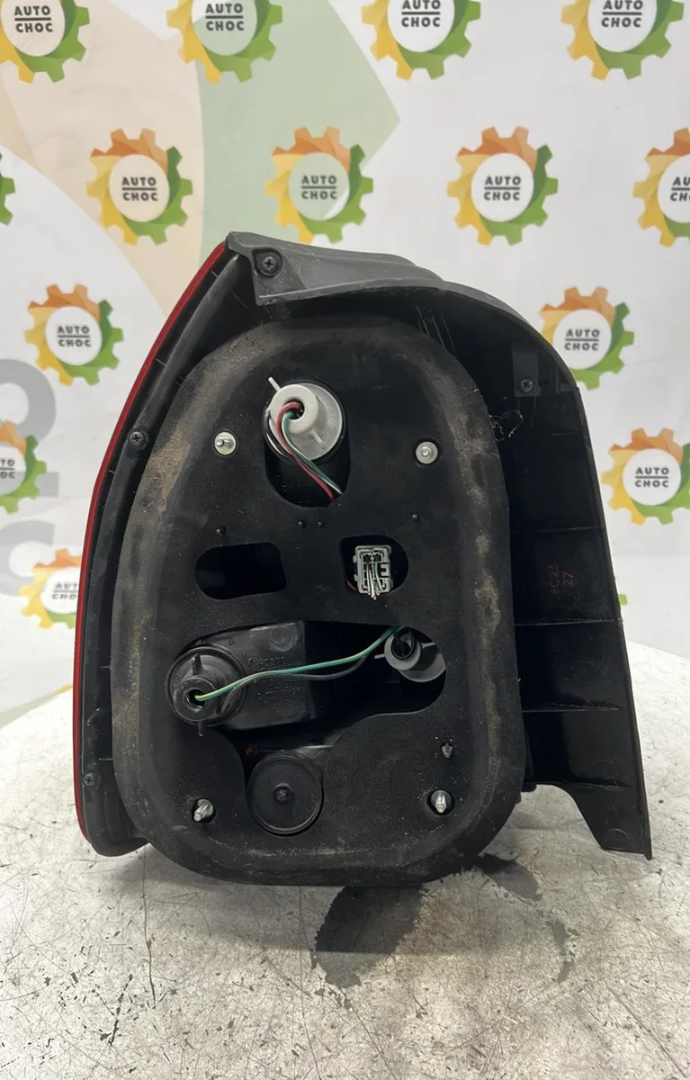Feu arrière droit HONDA CIVIC 6 PHASE 1 occasion