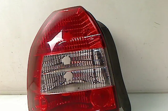 Feu arrière droit HONDA CIVIC V 1996 occasion