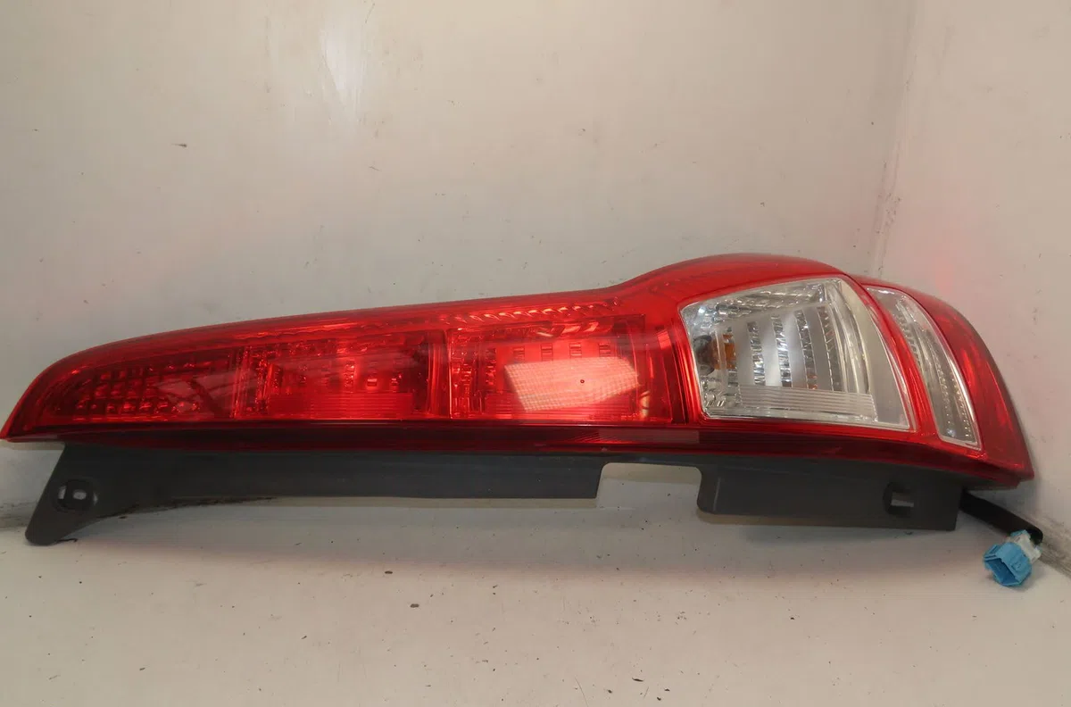 Feu arrière droit Honda CR-V III (RE_) 2.0 i-vtec 4wd (re5, re2) (2006-2012) occasion