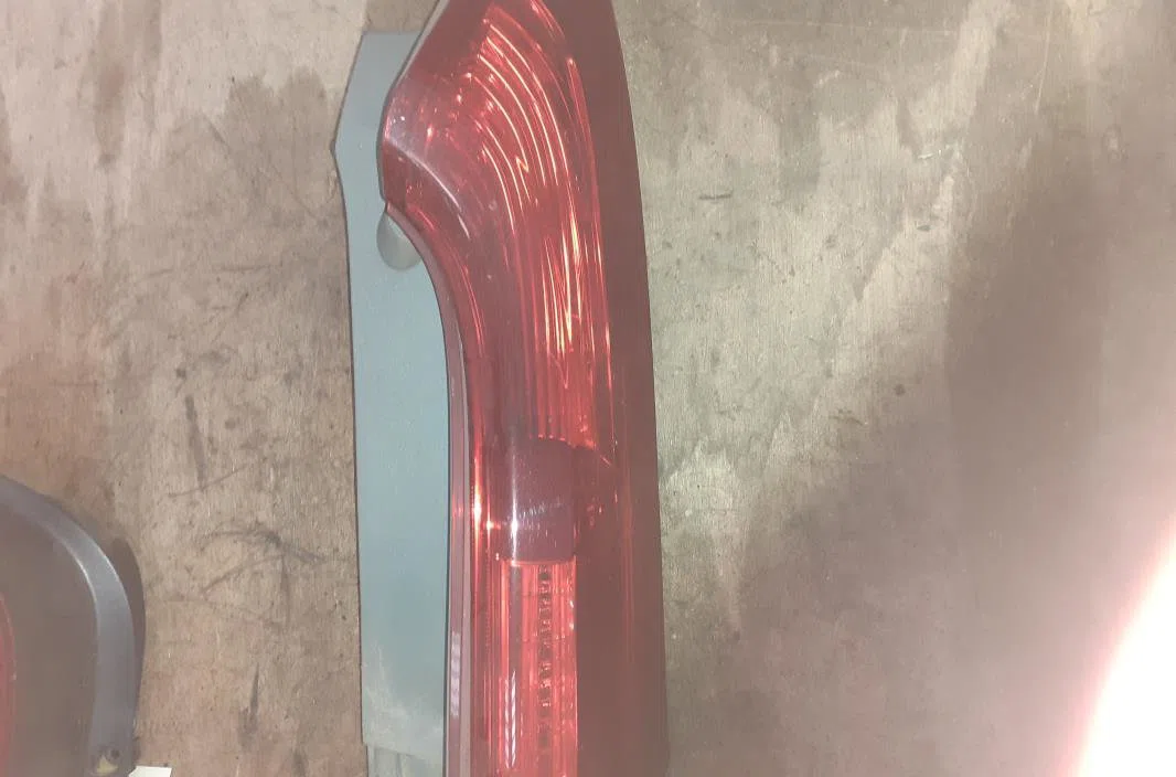 Feu arrière droit Honda CR-V IV (RM_) 1.6 i-dtec (re6) (2013) occasion