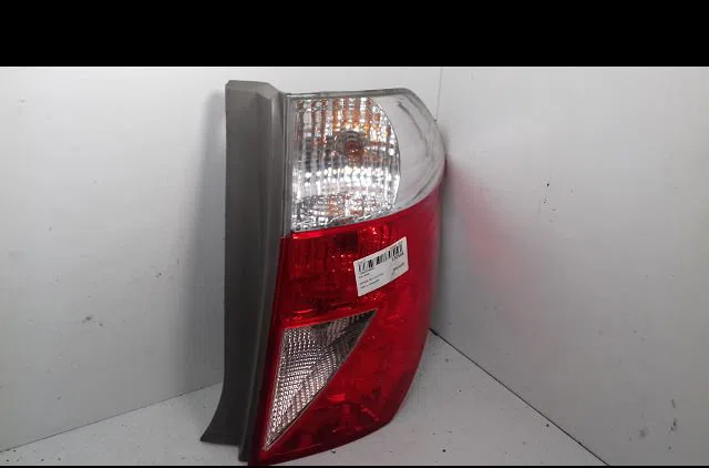 Feu arrière droit Honda FR-V (BE) 2.0 (be3) (2005) occasion