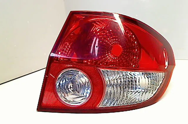 Feu arrière droit HYUNDAI GETZ  1.5 CRDI occasion