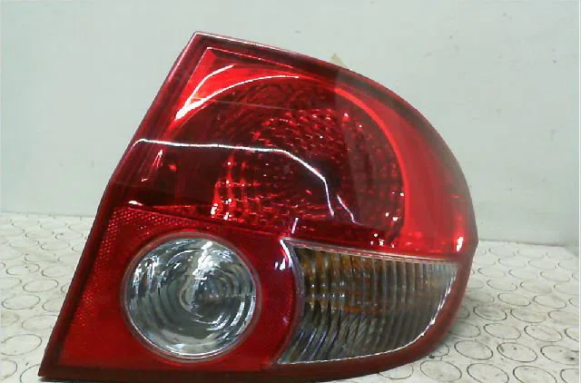 Feu arrière droit Hyundai GETZ (TB) 1.1 (2002-2005) occasion