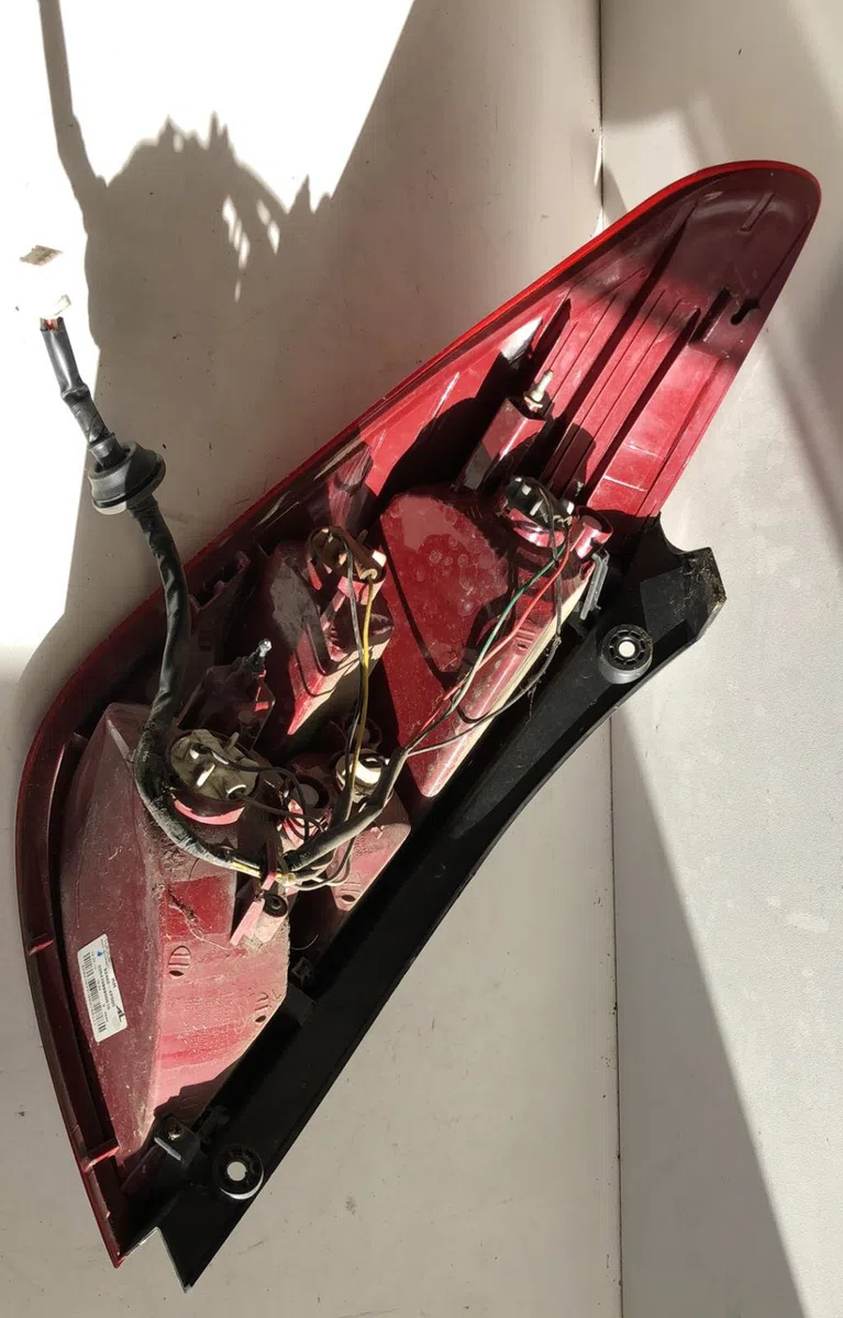 Feu arrière droit Hyundai I20 I (PB, PBT) 1.4 crdi (2008-2015) occasion