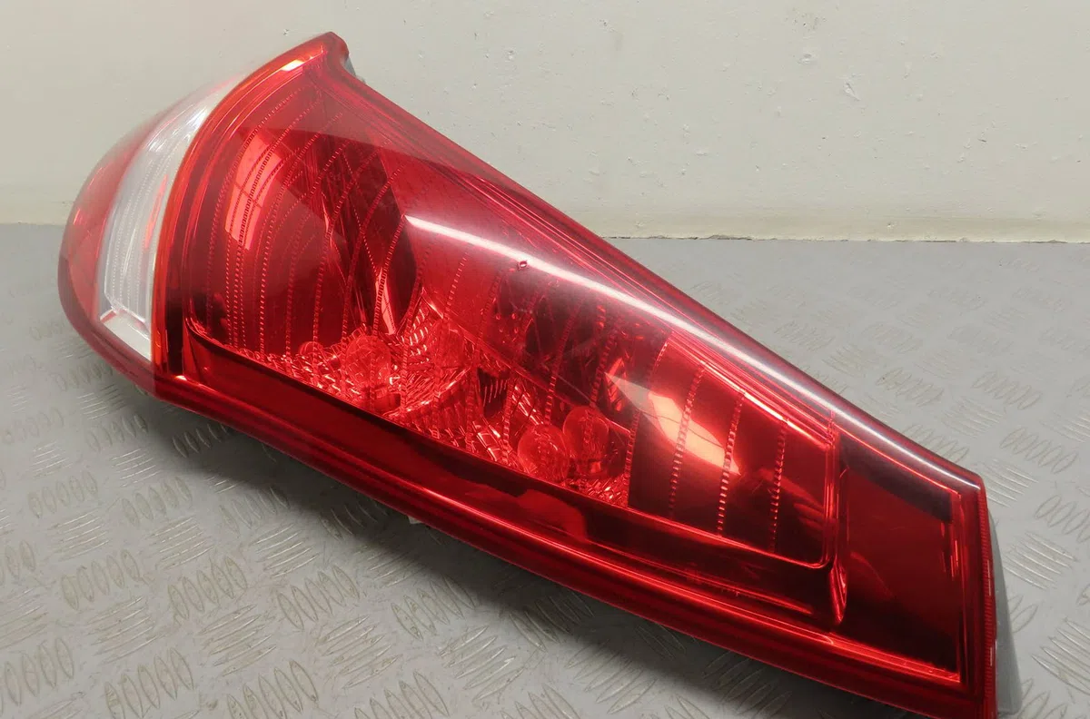 Feu arrière droit Hyundai I30 Break (FD) 1.4 (2007-2012) occasion