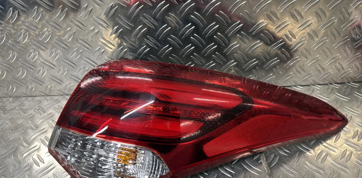 Feu arrière droit Hyundai I40 I (VF) 1.7 crdi (2012-2019) occasion