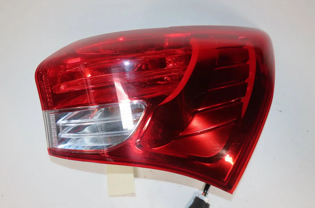 Feu arrière droit Hyundai Ix20 (JC) 1.4 (2010-2019) occasion