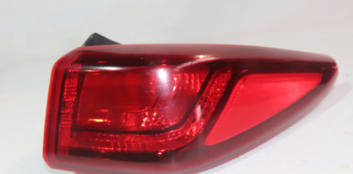Feu arrière droit Hyundai KONA (OS, OSE, OSI) 1.6 crdi e-vgt (2018) occasion