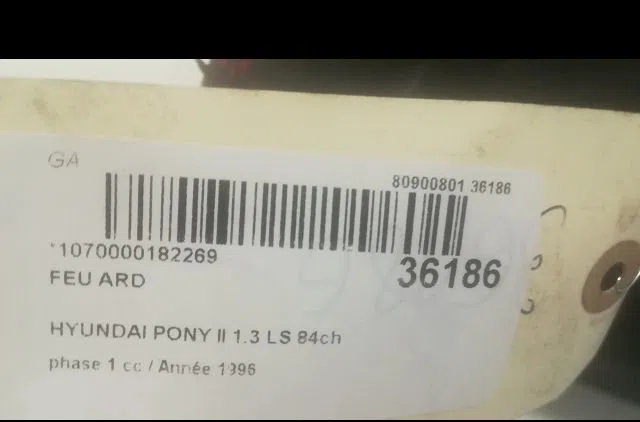 Feu arrière droit Hyundai PONY I (X-3) 1.3 i 12v (1994-2000) occasion