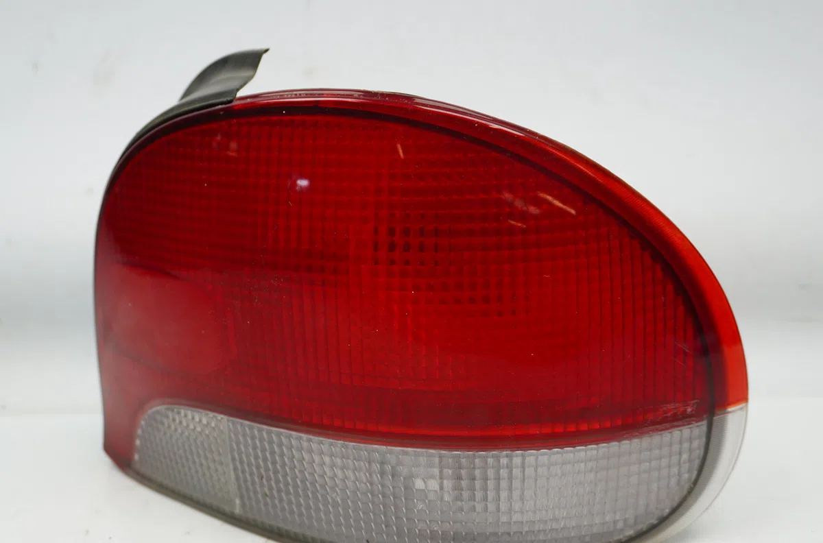 Feu arrière droit Hyundai PONY I (X-3) 1.3 i 12v (1994-2000) occasion