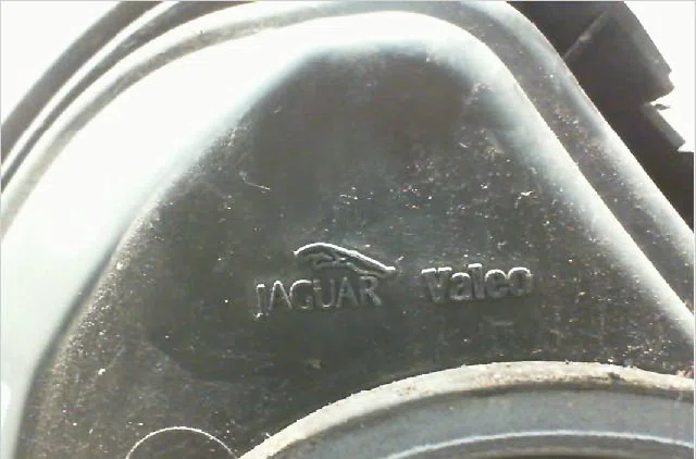 Feu arrière droit Jaguar XJ (X350, X358) 4.2 (2003-2009) occasion