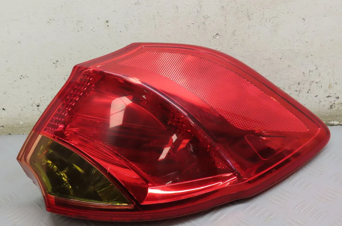 Feu arrière droit Kia CEE'D (JD) 1.6 crdi 136 (2015-2018) occasion