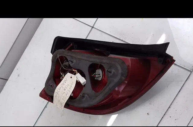 Feu arrière droit KIA CEE-D occasion