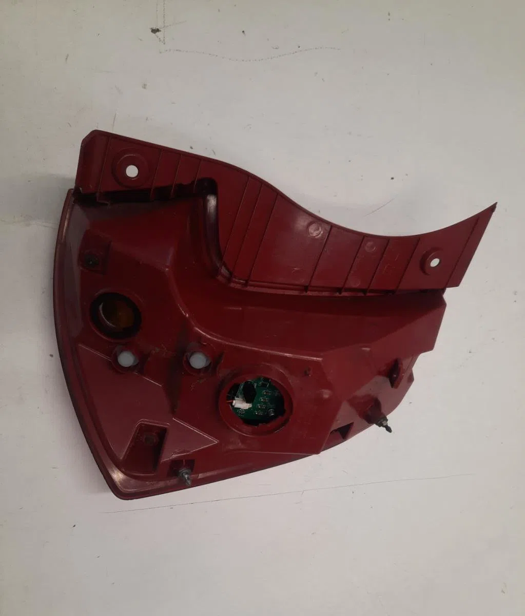 Feu arrière droit KIA PICANTO 2 PHASE 1 occasion