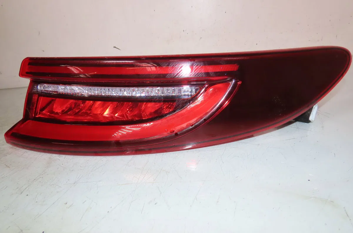 Feu arrière droit Kia PROCEED (CD) 1.0 t-gdi (2018) occasion