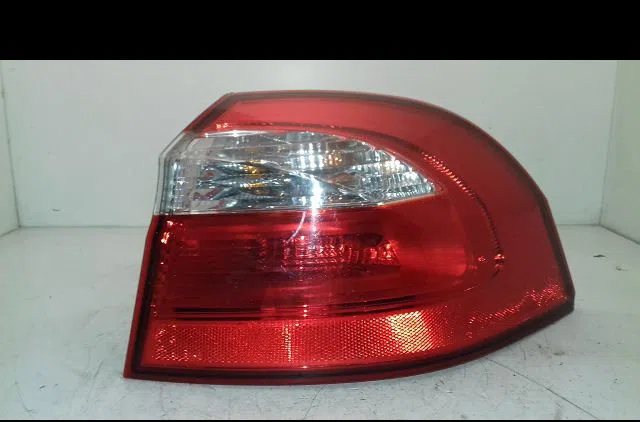 Feu arrière droit Kia RIO III (UB) 1.4 crdi (2011-2017) occasion