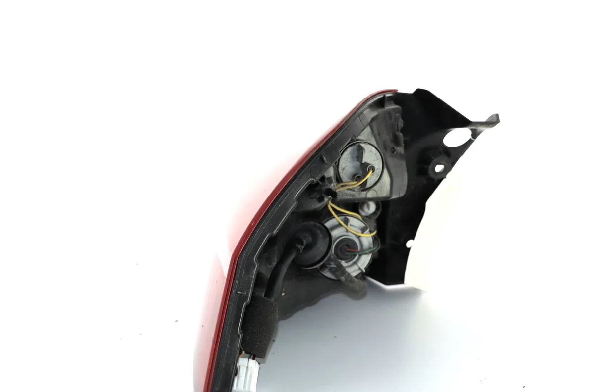 Feu arrière droit Kia RIO III (UB) 1.4 crdi (2011-2017) occasion