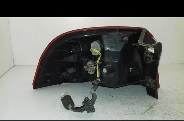 Feu arrière droit Kia RIO III (UB) 1.4 crdi (2011-2017) occasion