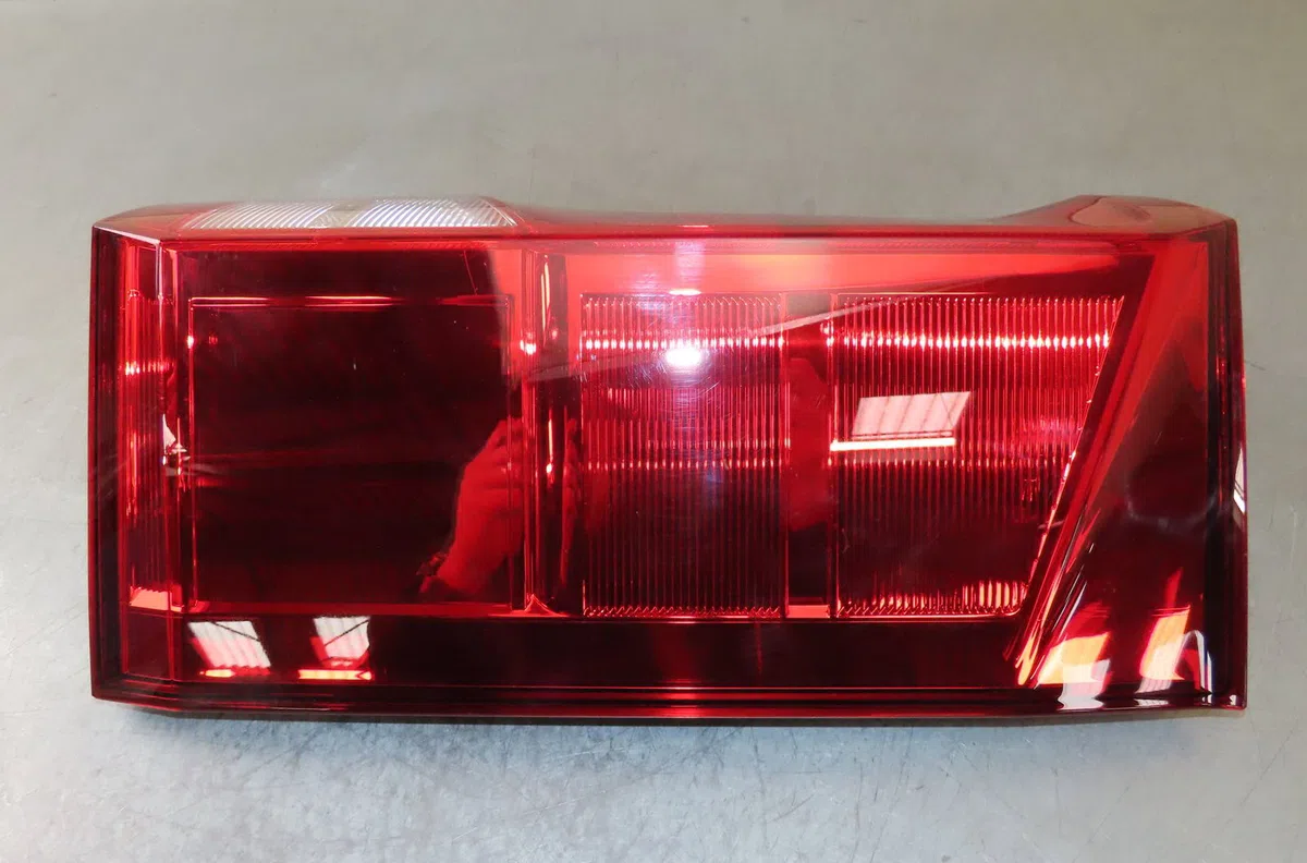 Feu arrière droit Man TGE Camionnette 2.0 tdi (01v, 03v, 36v, uyb, uyc, uyd) (2017) occasion
