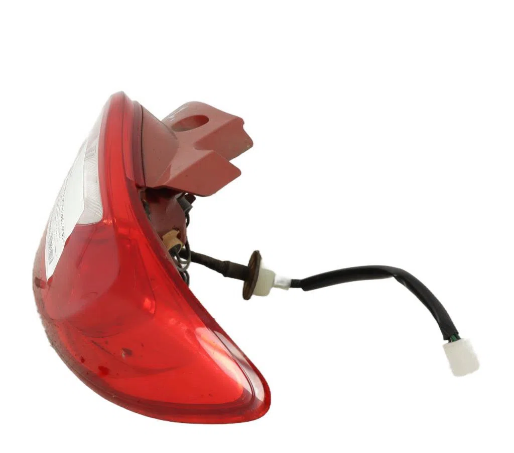 Feu arrière droit Mazda 2 (DE_, DH_) 1.3 (de3fs) (2007-2015) occasion