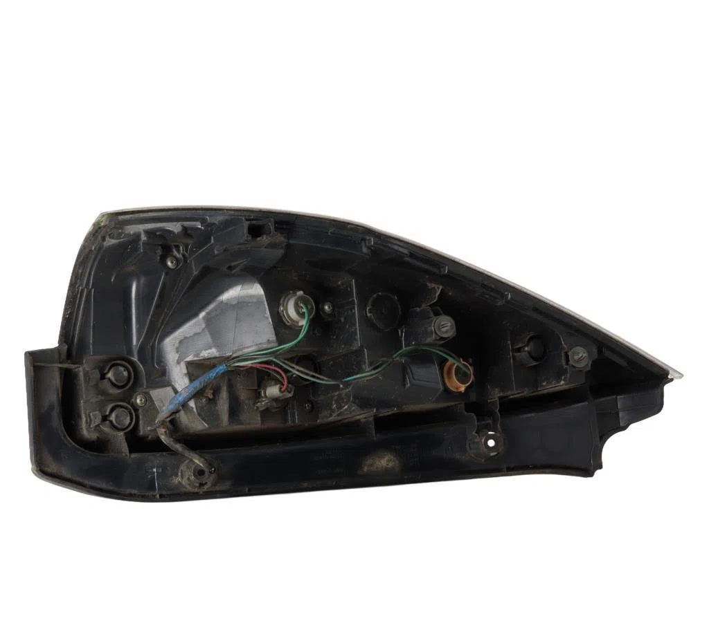 Feu arrière droit Mazda 5 (CR19) 2.0 cd (cr19) (2005-2010) occasion